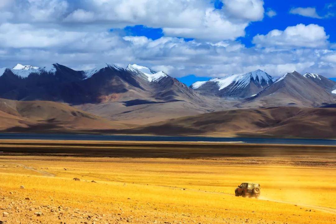 探寻世界屋脊，神秘西藏之旅